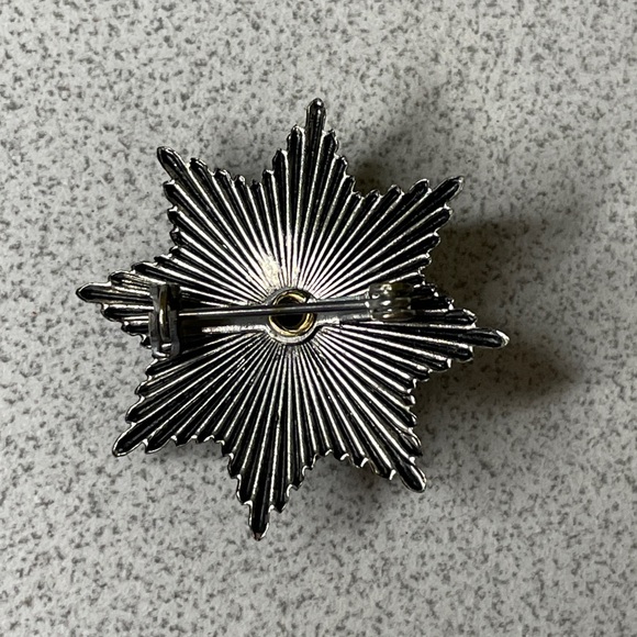 Vintage Star Brooch - Picture 3 of 5